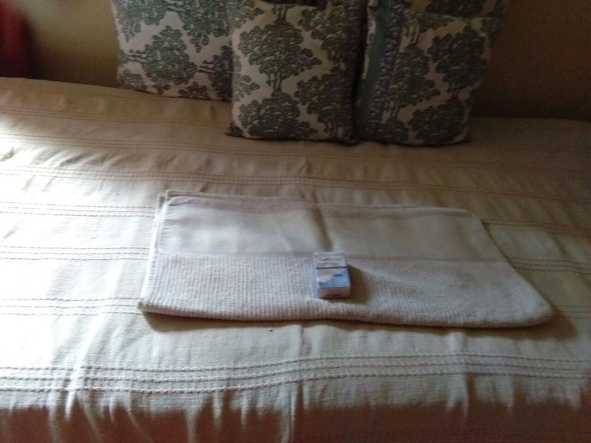 Bed and Breakfast Joy'S Nest à Calcutta Extérieur photo